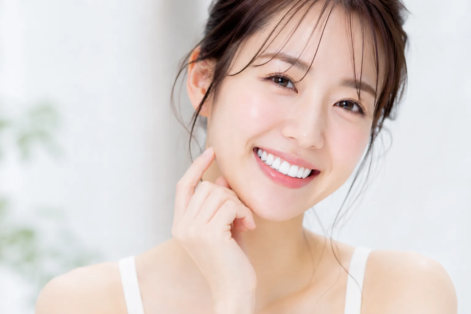 笑顔の女性（イメージ）